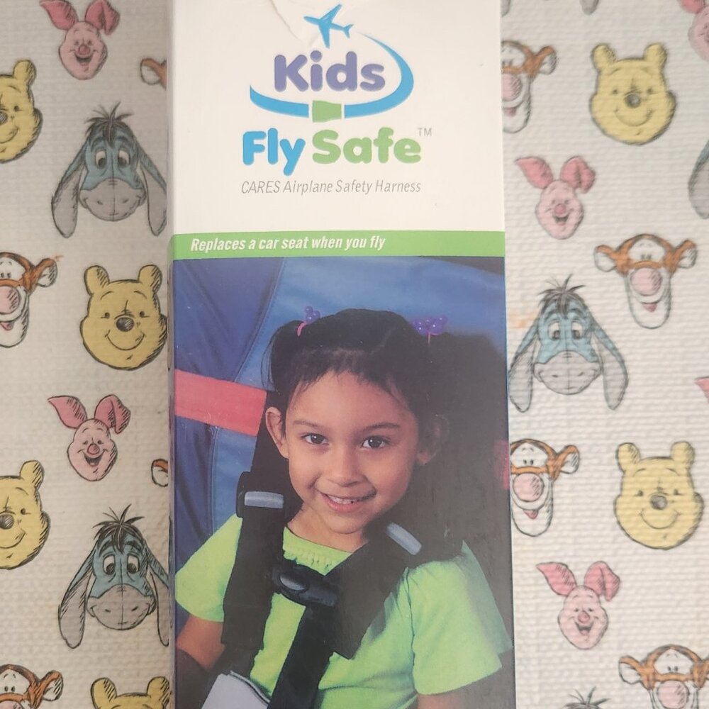 CARES Kids Fly Safe Airplane Safety Harness – Travel Car Seat Alternative